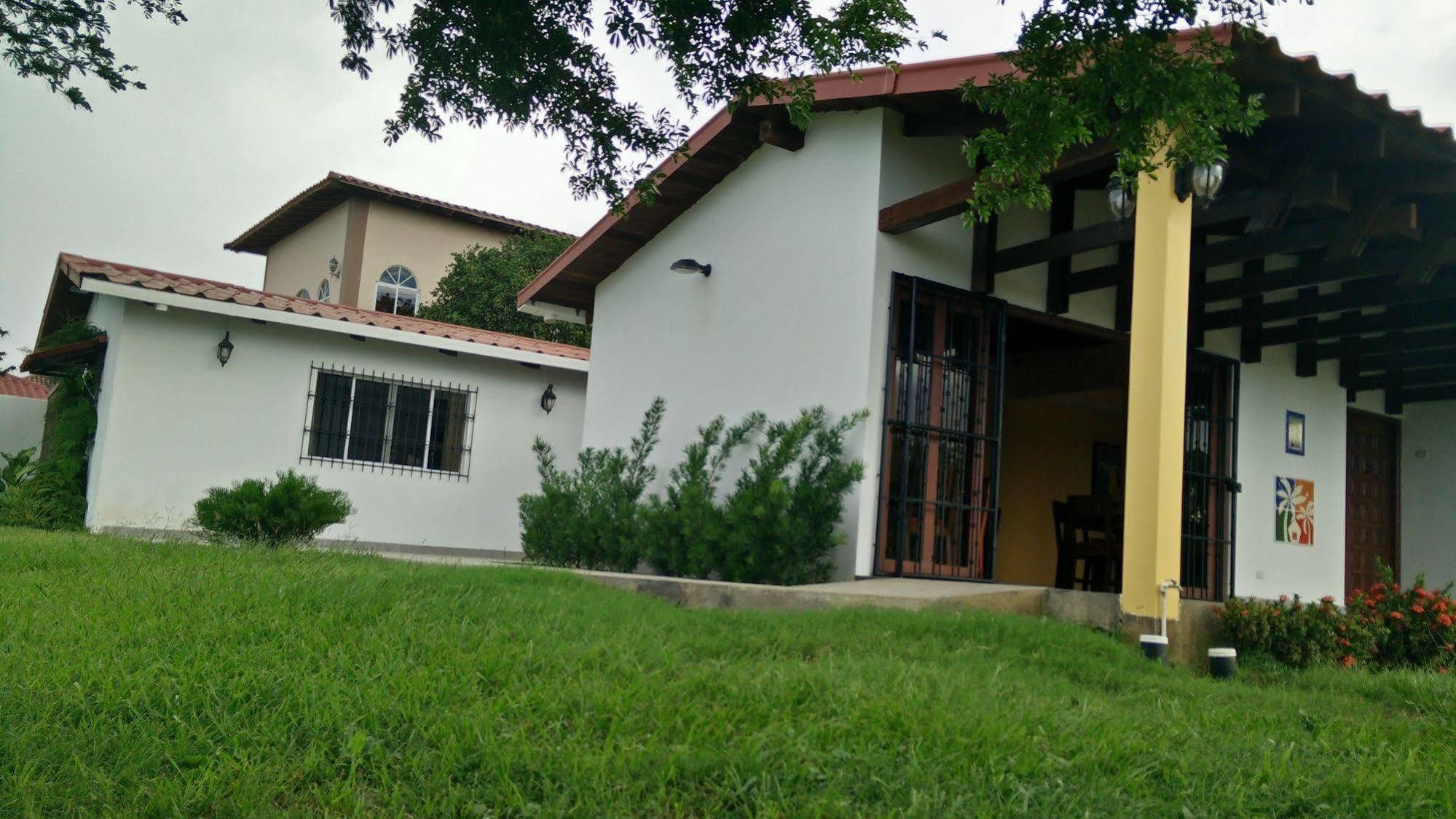El Mirador Suites Managua Exterior foto